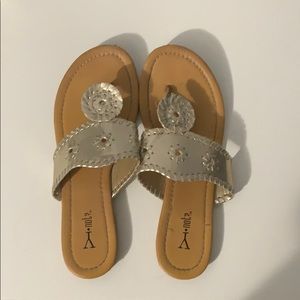 Knockoff Jack Rodgers.